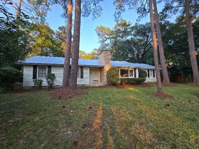 430 Myrtle Dr in Thomasville, GA - Building Photo - Building Photo