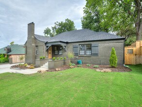 1615 E 35th St in Tulsa, OK - Building Photo - Building Photo