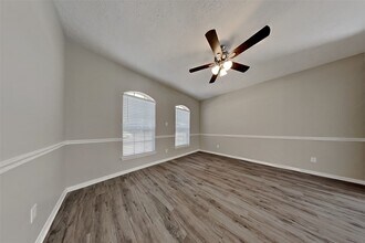 17715 Seven Pines Dr in Spring, TX - Building Photo - Building Photo