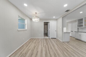 7019 Sur Ct in Houston, TX - Building Photo - Building Photo