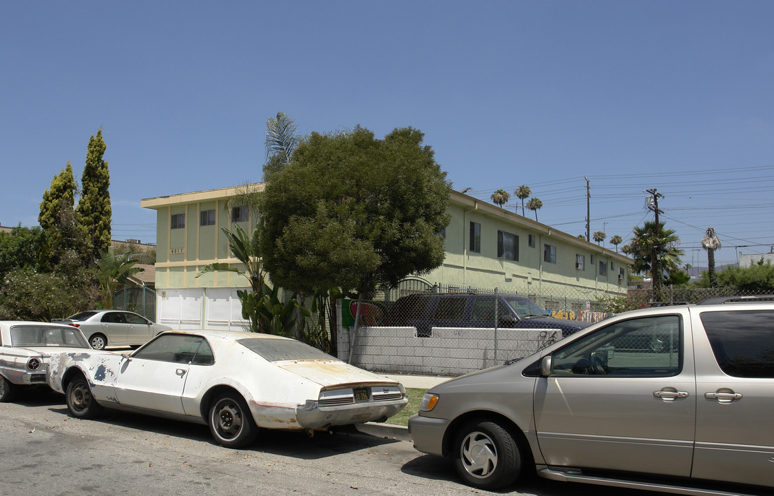 6017 Eleanor Ave in Los Angeles, CA - Building Photo