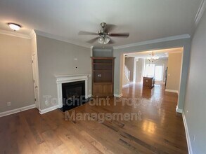 252 Hurston Cir in Charlotte, NC - Building Photo - Building Photo