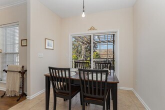 5521 Creekdale Cir in Raleigh, NC - Building Photo - Building Photo