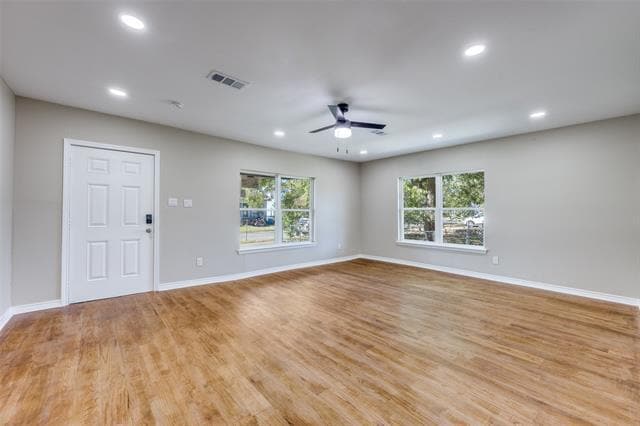 609 W Owings St in Denison, TX - Building Photo - Building Photo