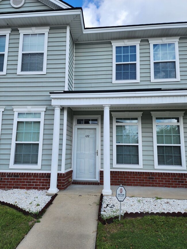 property at 122 Governors Blvd