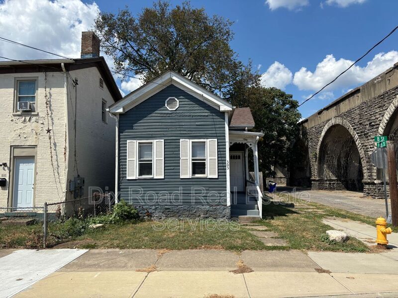 303 S B St in Hamilton, OH - Building Photo