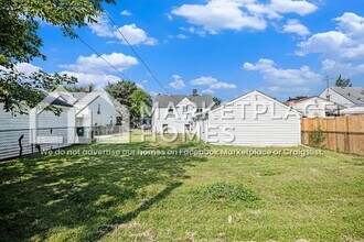 22474 Gascony Ave in Eastpointe, MI - Building Photo - Building Photo