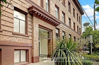 22 John St in Seattle, WA - Building Photo - Building Photo