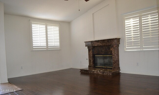 3726 Cocina Ln in Palmdale, CA - Building Photo - Building Photo