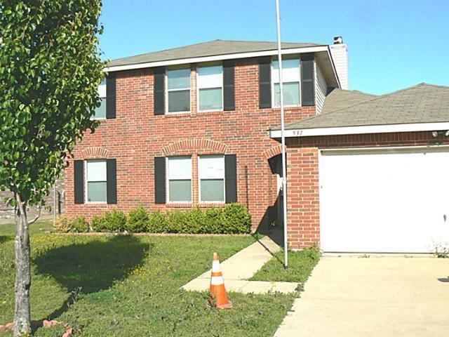 931 Brooks Dr in Cedar Hill, TX - Building Photo - Building Photo