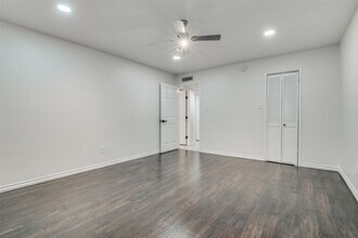 5636 Pearce St in The Colony, TX - Building Photo - Building Photo