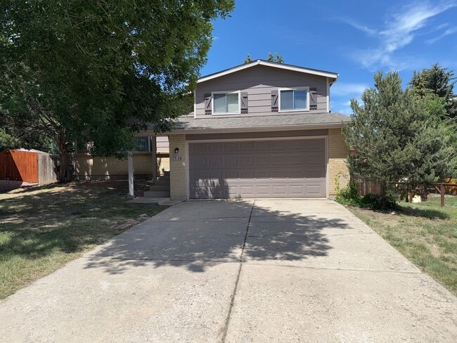 property at 5530 Lavarie Ct