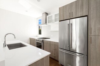 8505 18th Ave NW in Seattle, WA - Building Photo - Building Photo