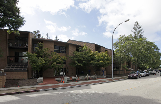 San Lorenzo Park Apartments