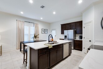 113 Ridley Ln in Youngsville, LA - Building Photo - Building Photo