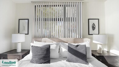 1001 E Playa Del Norte Dr, Unit 4135 in Tempe, AZ - Foto de edificio - Building Photo