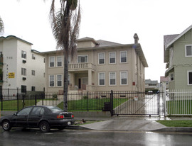 1214 S Norton Ave Apartamentos