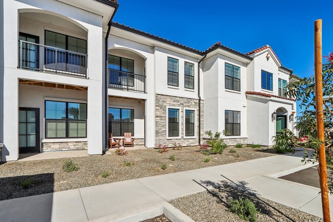 Stella Luxury Apartment Homes in San Tan Valley, AZ - Building Photo - Building Photo