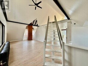2 Bellwoods Park in Toronto, ON - Building Photo - Building Photo