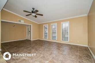 1202 Meandering Way in Mesquite, TX - Building Photo - Building Photo