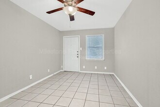 816 S Crockett St in Sherman, TX - Building Photo - Building Photo