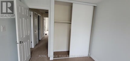 406 Galatina Way in Ottawa, ON - Building Photo - Building Photo