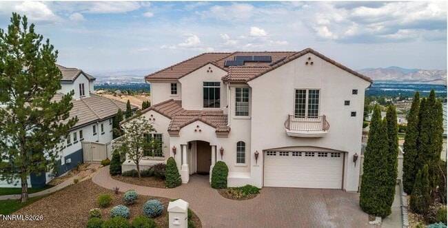 property at 4690 Aberfeldy Rd