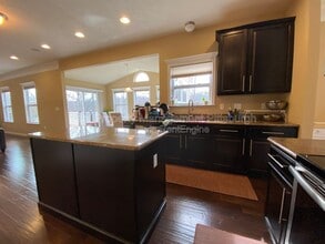 449 Beech Dr in Mckees Rocks, PA - Building Photo - Building Photo