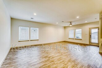 7830 Cattleman Vly Dr in Arcola, TX - Building Photo - Building Photo