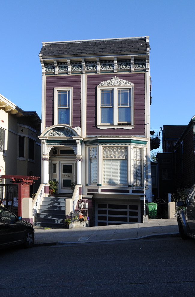 3651 16th St in San Francisco, CA - Foto de edificio - Building Photo