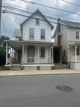 225 Poplar St in Hanover, PA - Building Photo - Building Photo