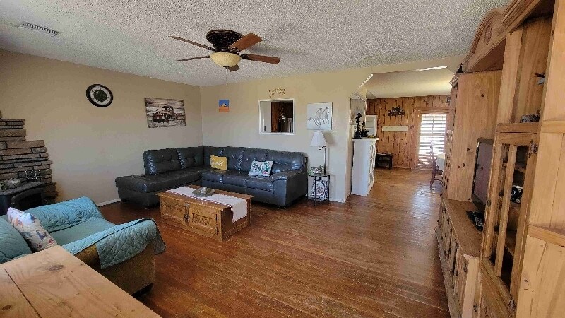 7189 N Central Hwy in Mc Neal, AZ - Building Photo