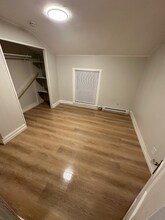 1328 N Main St, Unit Upper in Oshkosh, WI - Building Photo - Building Photo