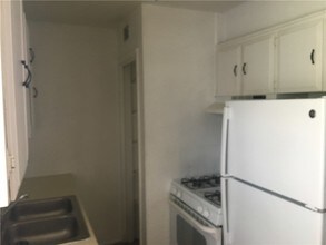 307 E 31st St-Unit -208 in Austin, TX - Building Photo - Building Photo