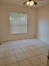 13305 Pinyon Dr in Clermont, FL - Building Photo - Building Photo