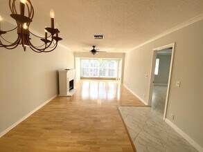 2480 Juniper Dr in Delray Beach, FL - Building Photo - Building Photo