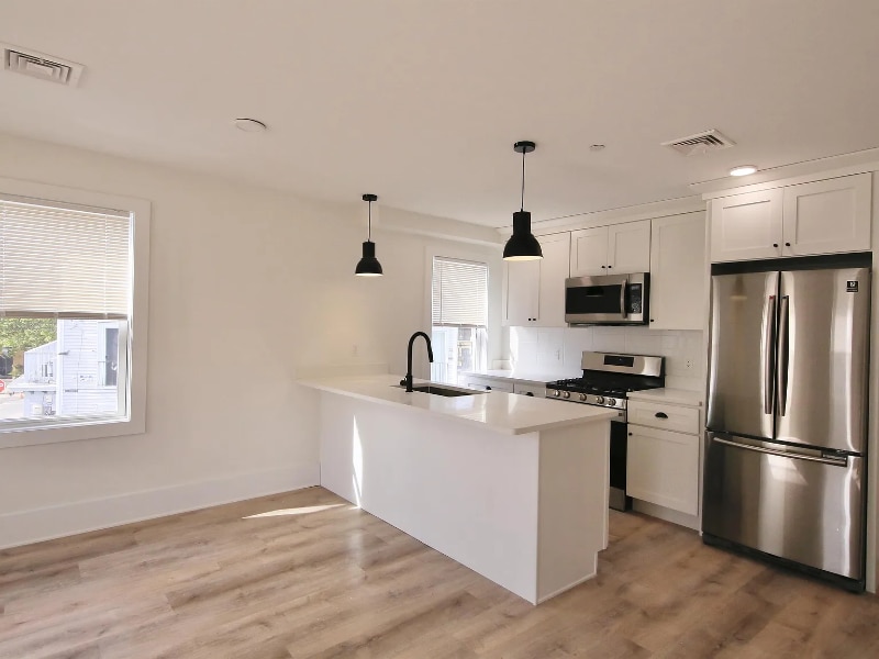 14 Vinton St in Providence, RI - Building Photo