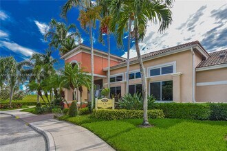 1275 Yellowheart Way in Hollywood, FL - Building Photo - Building Photo