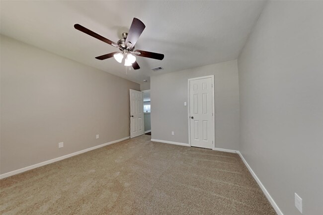 3242 Enchanted Hollow Ln