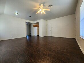 3204 Toledo Dr in Killeen, TX - Building Photo - Building Photo