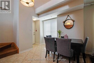 3025 Elmcreek Rd in Mississauga, ON - Building Photo - Building Photo