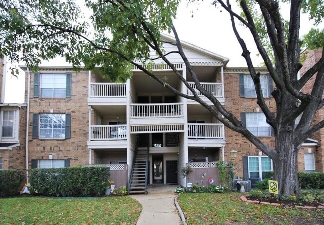 property at 2626 Holly Hall St