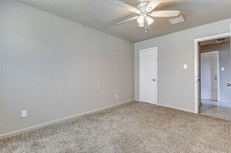 5318 Botany Ln in Houston, TX - Building Photo - Building Photo