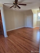 250 Thomas St in Woodbridge Township, NJ - Building Photo - Building Photo