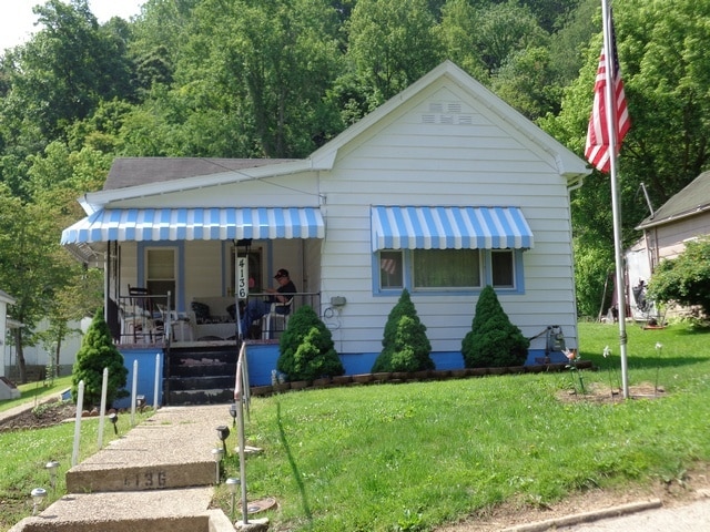 property at 4163 Monroe St