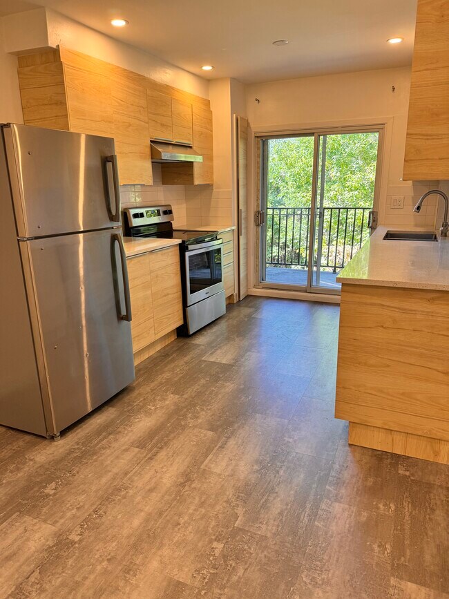 5400 Connaught Av in Montréal, QC - Building Photo - Building Photo