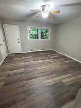 3 Peggy Ln in East Lyme, CT - Building Photo - Building Photo