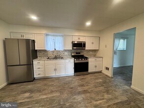 176 Chapel Dr in Camden, DE - Building Photo - Building Photo