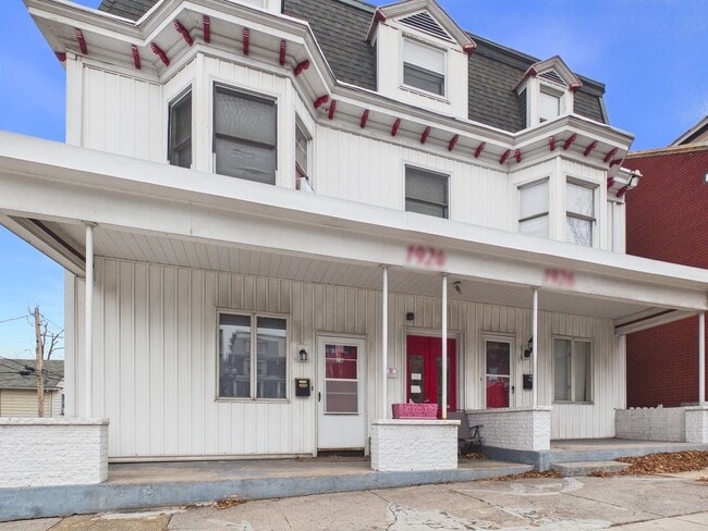 property at 1924-1926 State St