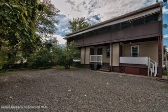 18 Pine Rd in Wilkes-Barre, PA - Building Photo - Building Photo